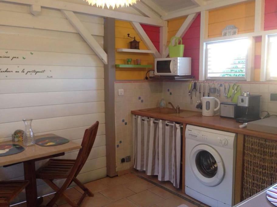 Charmant Bungalow Un P'Tit Coin De Paradis Saint-Francois  Εξωτερικό φωτογραφία