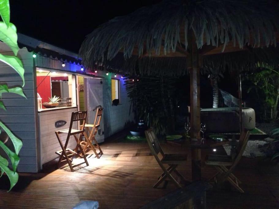 Charmant Bungalow Un P'Tit Coin De Paradis Saint-Francois  Εξωτερικό φωτογραφία